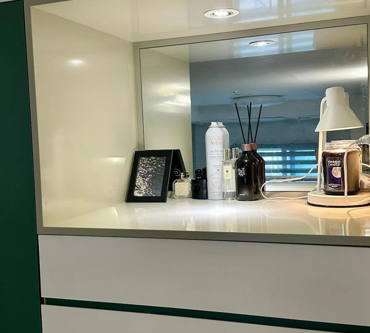 Excellent Location, Comfortable Ddp House Seoul 0*,